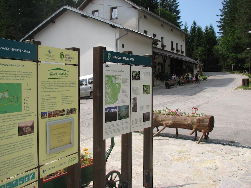 Gostisce Masun Hotel Exterior photo