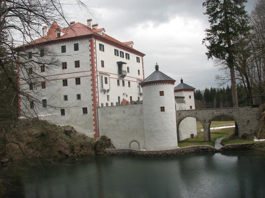 Gostisce Masun Hotel Exterior photo